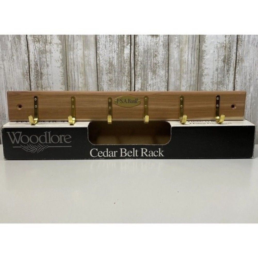 Woodlore Natural Aromatic Cedar BELT RACK - Holds 12 Belts 15”L x 5”W x 2”H NEW